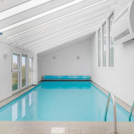 In Hvide Sande With Sauna Havrvig