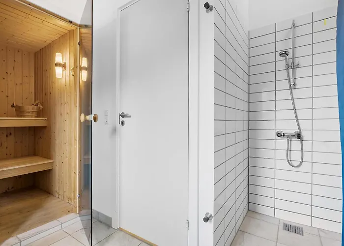 Dom wakacyjny In Hvide Sande With Sauna Havrvig